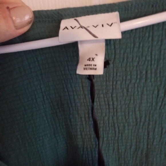 *NWT! AVA & VIV V NECK CASUAL DRESS TOP GREEN PLUS SIZE 4X - Picture 3 of 7